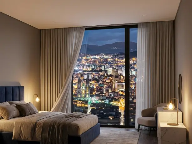 Cortina velo estampado líneas beige en comedor